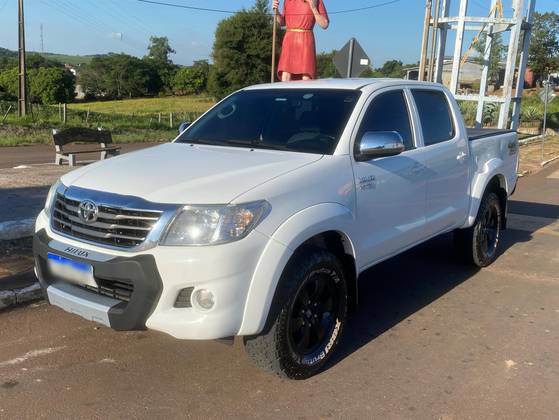 TOYOTA HILUX 2.7 SRV 4X4 CD 16V FLEX 4P AUTOMÁTICO